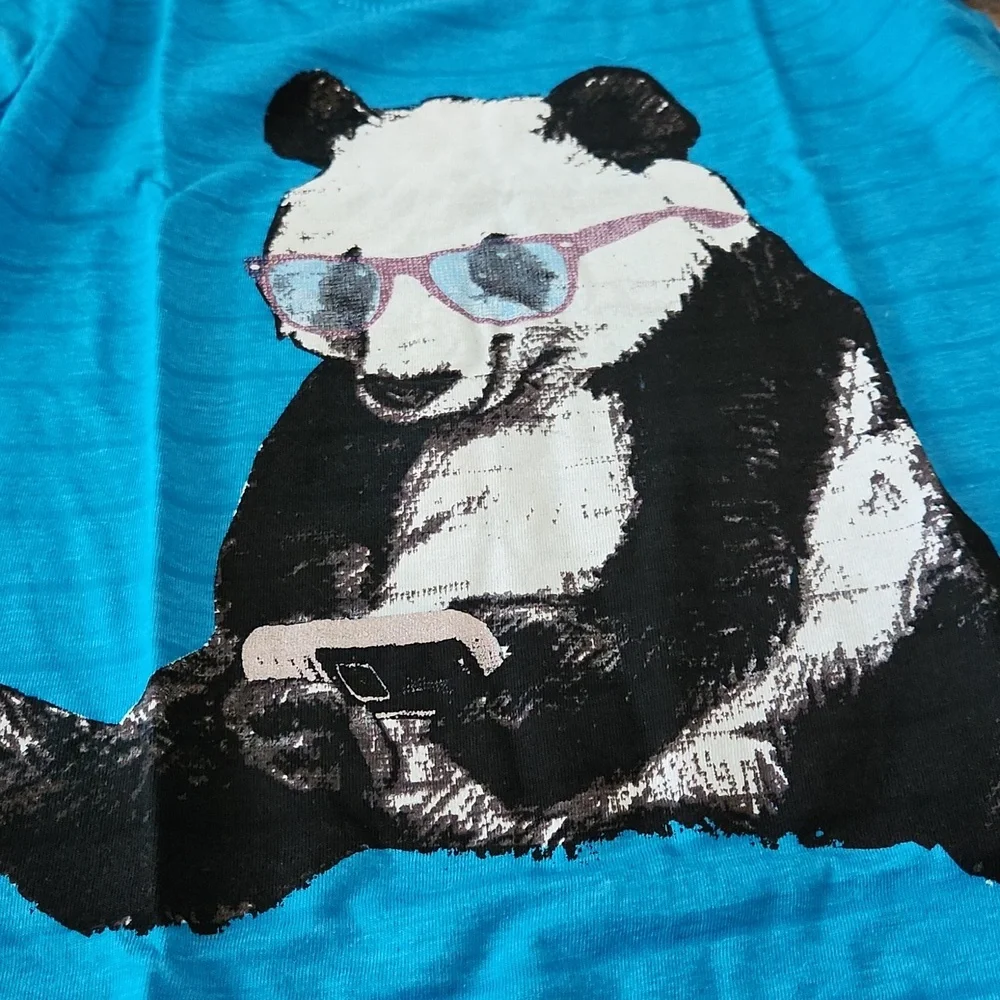 NWOT Panda Texting Graphic Tee Shirt Blue - Picture 4 of 4